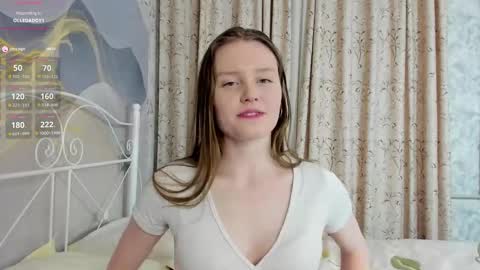 Snapshot of vanettakrupka chatting on March 3, 6:36 pm Luna online show from March 3, 6:36 pm