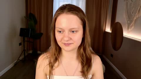 vanilla_echo_ online show from May 27, 1:41 pm