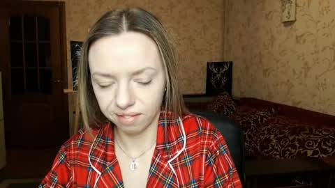 VanillaMuffin online show from February 16, 7:04 am