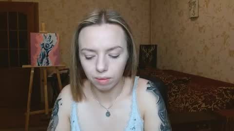 VanillaMuffin online show from November 10, 8:02 am