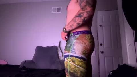 vanillapretzel online show from October 4, 11:19 am