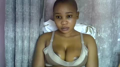 Snapshot of vanillavenus chatting on August 9, 12:54 pm vanillavenus online show from August 9, 12:54 pm