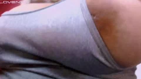 Snapshot of vanne_amet chatting on February 9, 2:17 am free  follow me online show from February 9, 2:17 am