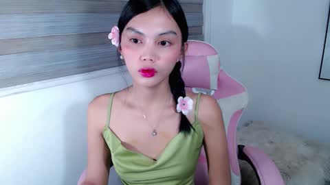 Snapshot of vannesasexyslutt chatting on May 17, 2:09 am VANNESA online show from May 17, 2:09 am