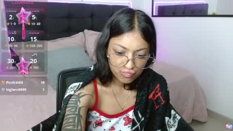 vane online show from March 30, 11:55 am