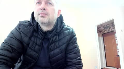 vano_822 online show from November 22, 8:02 am