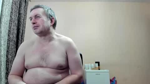 vano_822 online show from February 17, 10:16 pm