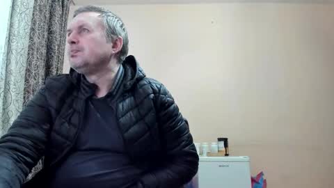 vano_822 online show from February 21, 9:49 pm