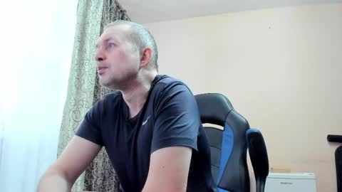 Snapshot of vano_822 chatting on April 22, 5:10 am vano_822 online show from April 22, 5:10 am