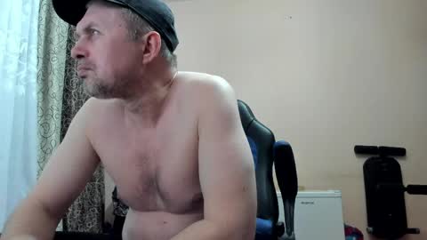 Snapshot of vano_822 chatting on April 26, 4:37 pm vano_822 online show from April 26, 4:37 pm