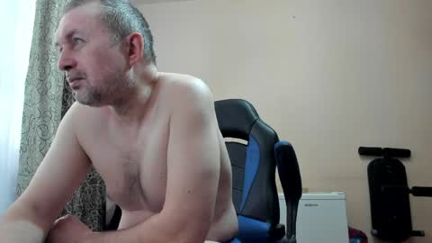 Snapshot of vano_822 chatting on April 27, 4:43 am vano_822 online show from April 27, 4:43 am