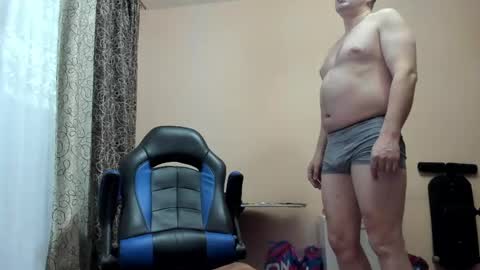 Snapshot of vano_822 chatting on April 28, 6:57 pm vano_822 online show from April 28, 6:57 pm