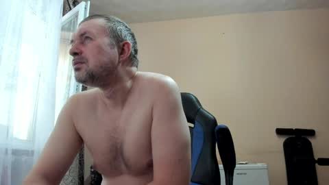 Snapshot of vano_822 chatting on May 19, 6:09 am vano_822 online show from May 19, 6:09 am