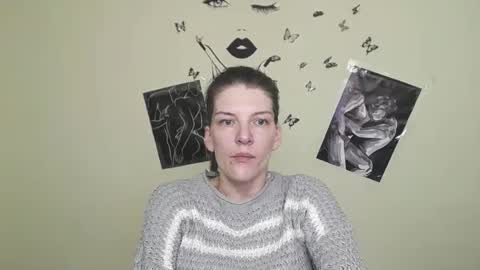 Snapshot of vanrey_ chatting on February 26, 10:47 am Vanessa online show from February 26, 10:47 am