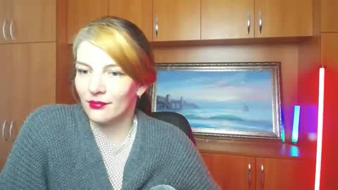 Snapshot of vanrey_ chatting on February 27, 6:02 am Vanessa online show from February 27, 6:02 am