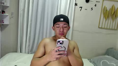 vanxxx2005 online show from March 7, 6:38 pm