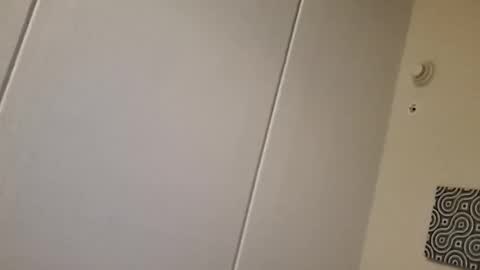 Vanyllaice online show from December 16, 4:17 am