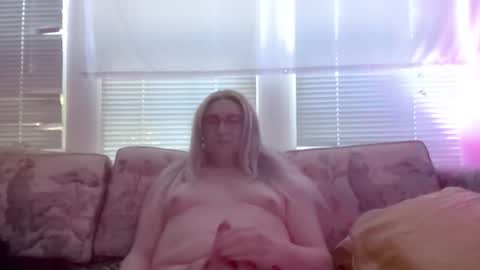 Varina online show from April 21, 12:11 pm