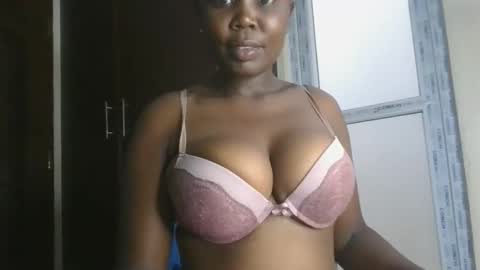 Snapshot of varlkay chatting on December 22, 5:32 pm VarlKay online show from December 22, 5:32 pm