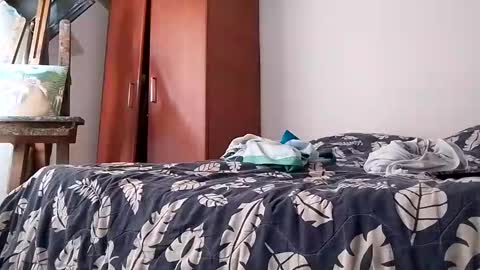 Snapshot of vasaryus chatting on February 8, 3:48 pm vasaryus online show from February 8, 3:48 pm