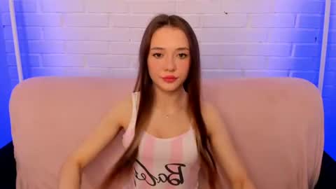 Snapshot of vasilisalove chatting on July 16, 1:55 am VasilisaLove online show from July 16, 1:55 am