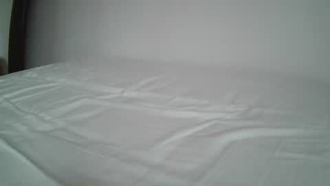 Snapshot of vaya1234 chatting on July 15, 9:47 am Sexemastubate online show from July 15, 9:47 am