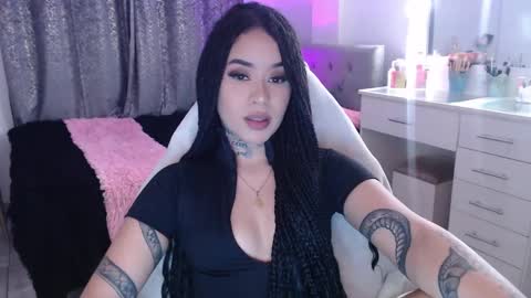 Vayolett Bass online show from October 25, 4:42 am