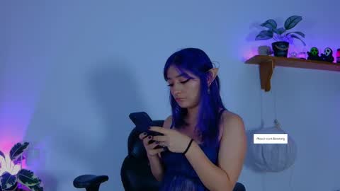 Vayolett online show from October 26, 1:55 am