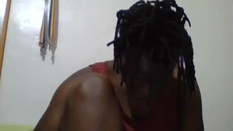 Snapshot of vee_tommy chatting on June 24, 3:05 am Vee tommy online show from June 24, 3:05 am
