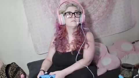 Veronica Lehane online show from February 23, 8:17 pm