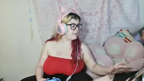 Veronica Lehane online show from May 25, 3:51 pm