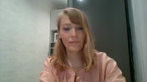 Snapshot of veessa chatting on May 26, 4:25 pm Veessa online show from May 26, 4:25 pm