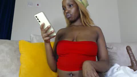 veey online show from April 13, 3:39 pm