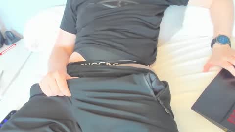 Snapshot of veganbadass6969 chatting on April 4, 11:51 am D online show from April 4, 11:51 am