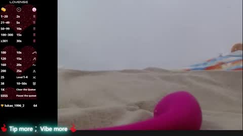 Call me Moon Sub to my Free OF link in bio online show from December 2, 5:15 pm