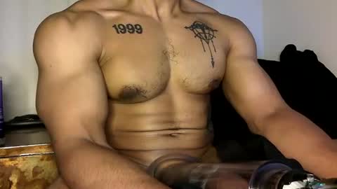 Vegas Love online show from October 16, 6:25 am