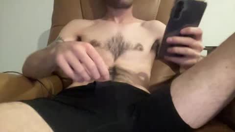 Snapshot of vegassangel chatting on April 21, 2:51 am Joeyyy online show from April 21, 2:51 am