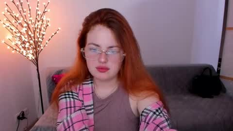 Snapshot of vel_vexa chatting on July 4, 8:31 am vel_vexa online show from July 4, 8:31 am
