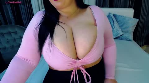 VeleryWOW online show from December 20, 2:05 pm