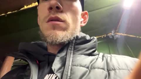 Snapshot of velikiyotecmaxim87 chatting on November 11, 7:14 pm velikiyotecmaxim87 online show from November 11, 7:14 pm