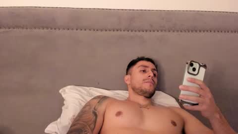 Emm online show from February 23, 10:29 pm