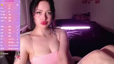 Velora online show from July 12, 7:38 pm