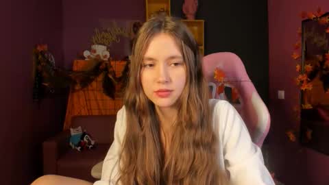 velvet_cherry online show from October 15, 3:56 pm