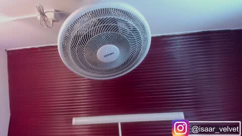 Isabella  online show from February 16, 12:01 pm