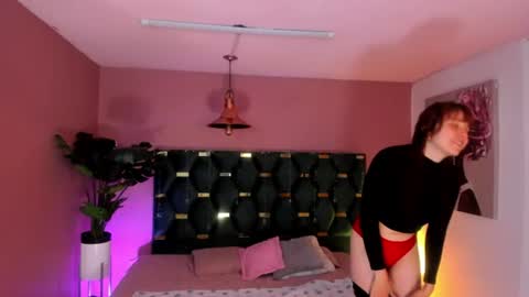 Isabella  online show from June 19, 11:47 am