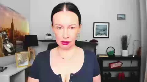 Jasmine online show from September 23, 6:05 am