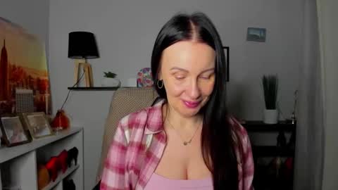 Jasmine online show from January 14, 6:30 am