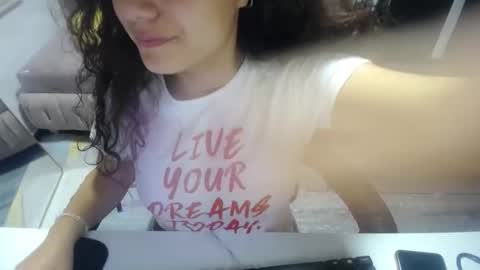 velvet_moon_v online show from October 18, 1:12 pm