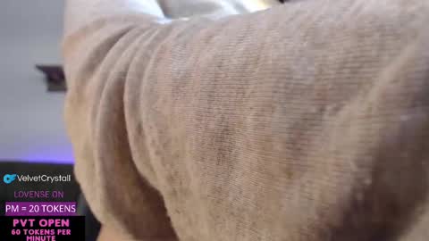  Crystal         PVT OPEN online show from October 11, 6:34 am