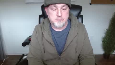 Snapshot of velvetknight97 chatting on February 24, 9:02 pm velvetknight97 online show from February 24, 9:02 pm